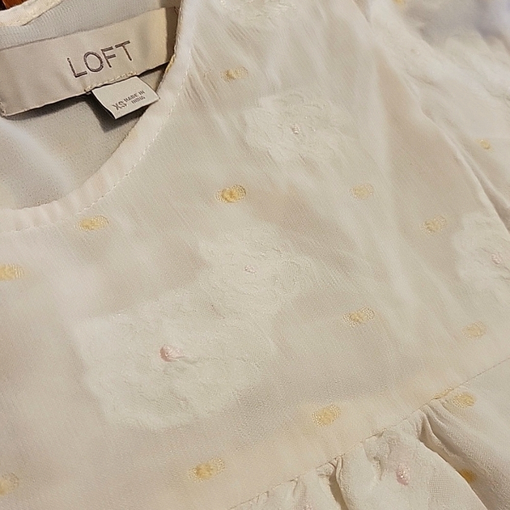 LOFT Cap Sleeve Floral Blouse